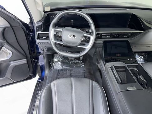 Used 2025 INFINITI QX80 Sensory AWD/4WD image 19