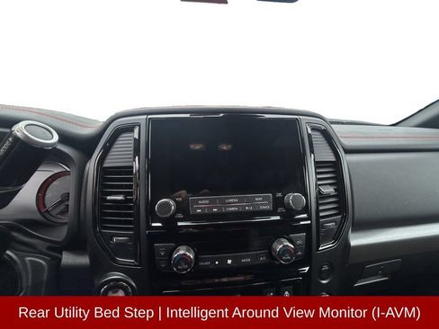 Used 2023 Nissan Titan PRO-4X w/ Pro-4x Convenience Package AWD/4WD image 11