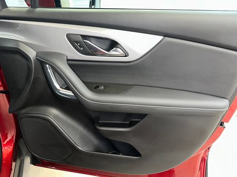 Certified 2024 Chevrolet Blazer LT w/ Convenience Package image 31