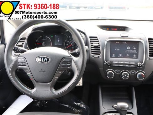 Used 2018 Kia Forte LX w/ LX Popular Package FWD image 17