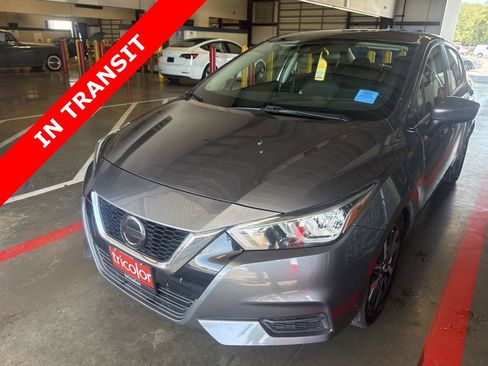 Used 2021 Nissan Versa SV image 1