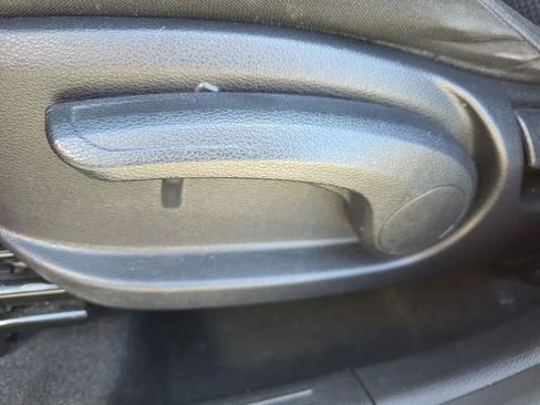 Used 2021 Kia Soul LX FWD image 14