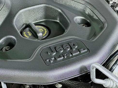 Used 2023 Jeep Grand Cherokee 4WD 4xe image 22