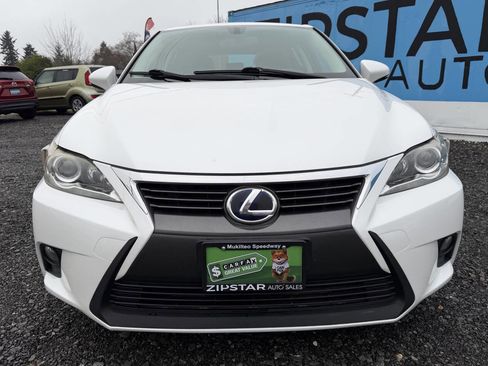 Used 2015 Lexus CT 200h image 8