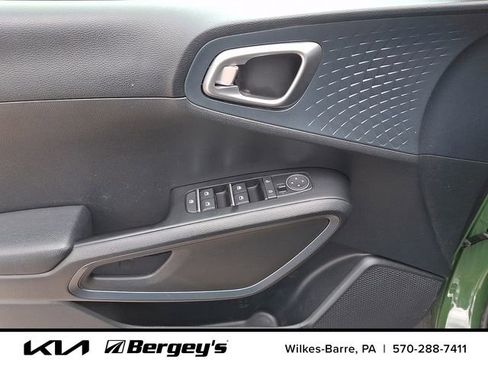 Certified 2023 Kia Soul EX FWD image 15
