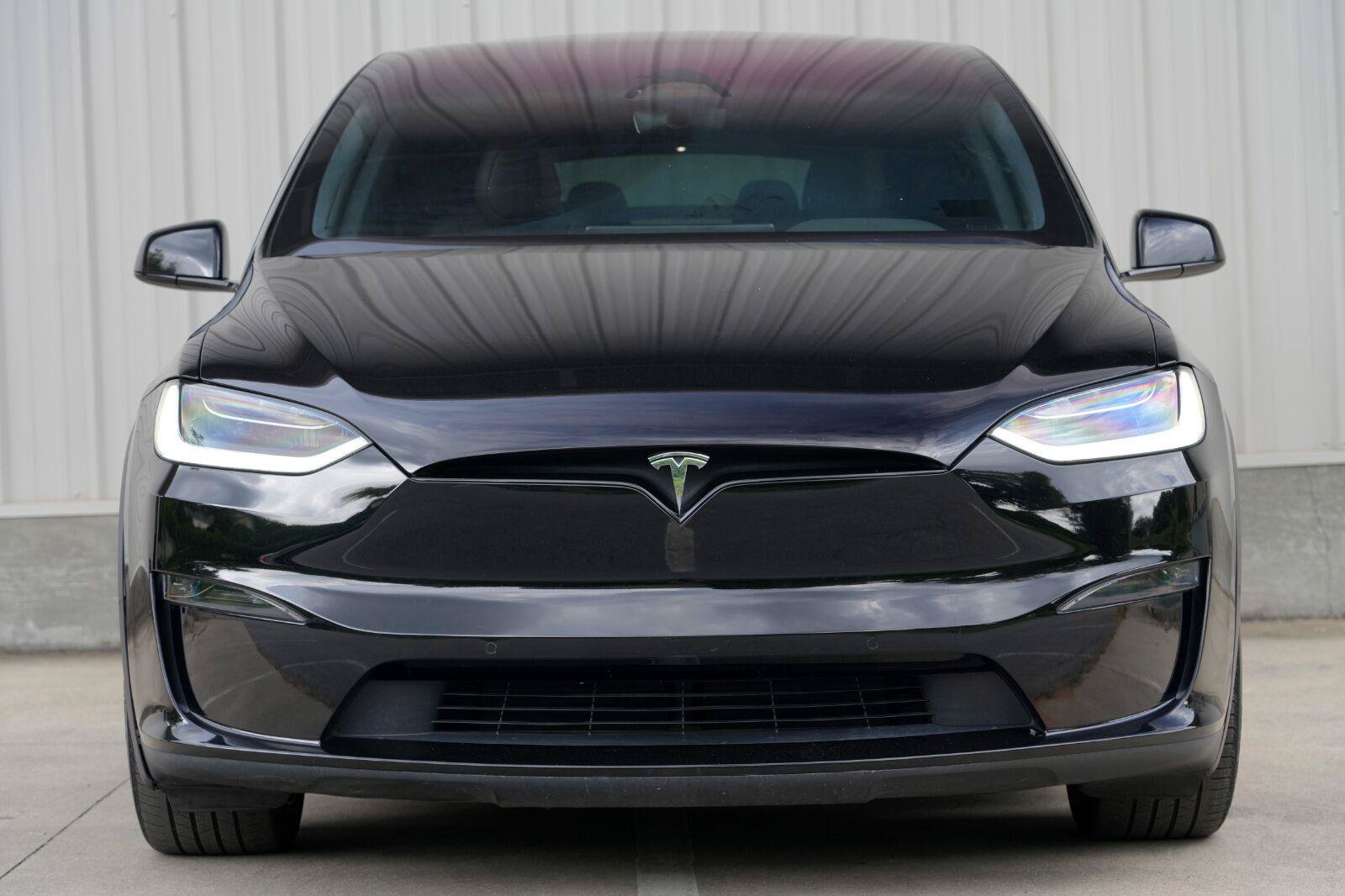 Used 2022 Tesla Model X AWD/4WD image 7