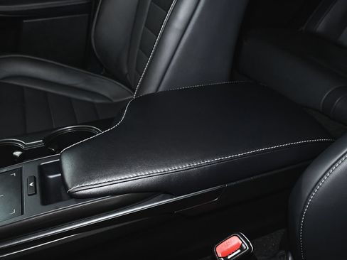 Used 2024 Lexus IS 350 F Sport AWD/4WD image 43