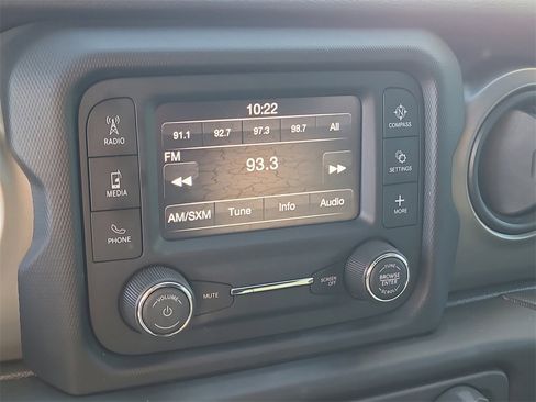 Used 2021 Jeep Wrangler Unlimited Willys image 18