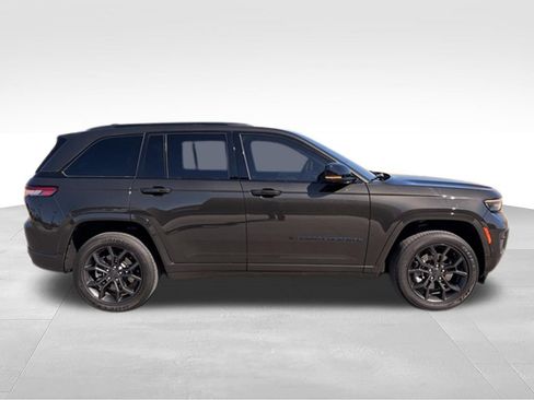 Used 2024 Jeep Grand Cherokee Limited 4xe AWD/4WD image 7