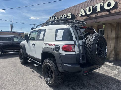 Used 2008 Toyota FJ Cruiser 4WD image 12