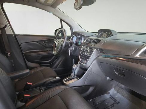 Used 2016 Buick Encore Convenience FWD image 22