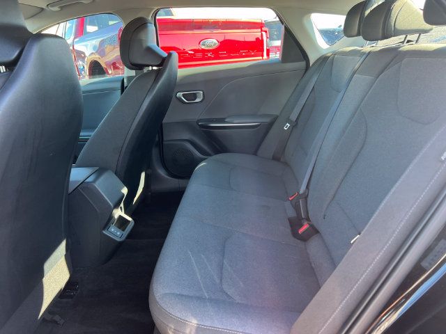 Used 2025 Kia K4 FWD image 4