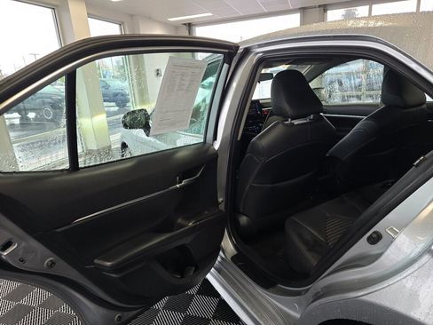 Used 2024 Toyota Camry SE image 34