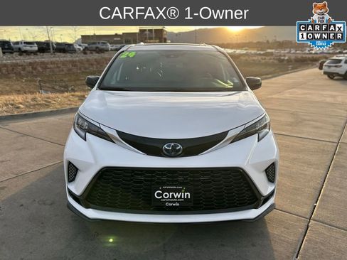 Used 2024 Toyota Sienna XSE image 2