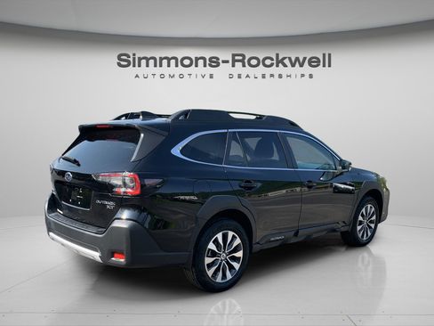Used 2024 Subaru Outback Limited XT image 10