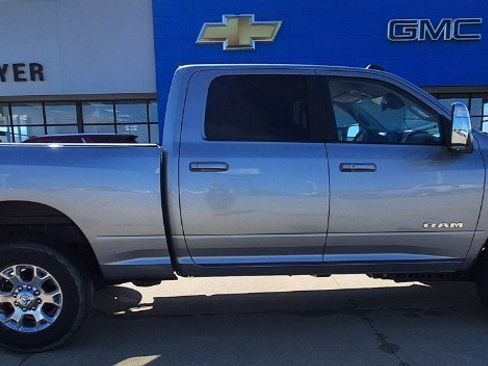 Used 2024 RAM 2500 Laramie w/ Safety Group AWD/4WD image 1