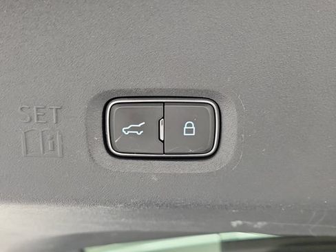 Used 2025 Ford Expedition Max Platinum AWD/4WD image 12