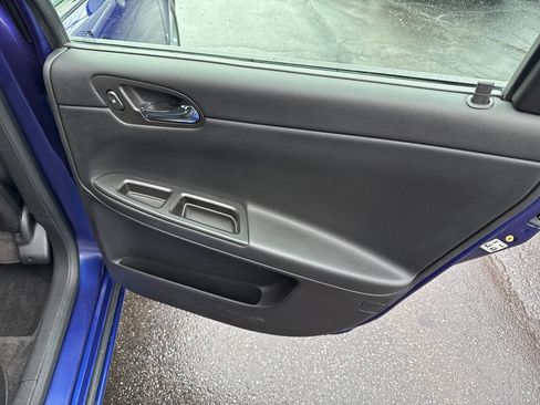 Used 2006 Chevrolet Impala SS w/ Convenience Package image 19