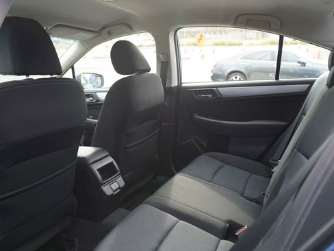 Used 2019 Subaru Legacy 2.5i Premium AWD/4WD image 16