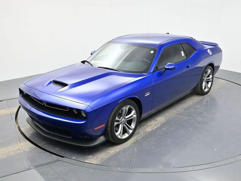 Used 2021 Dodge Challenger R/T image 31