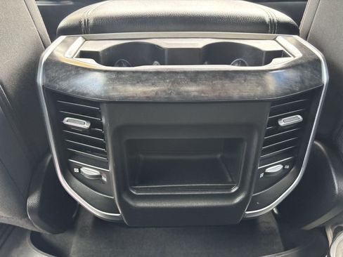 Used 2019 RAM 1500 Big Horn image 16