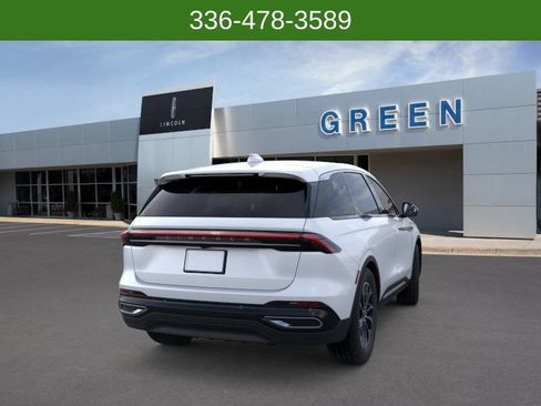 New 2026 Lincoln Nautilus Premier AWD/4WD image 8