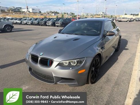 Used 2011 BMW M3 Convertible RWD image 3