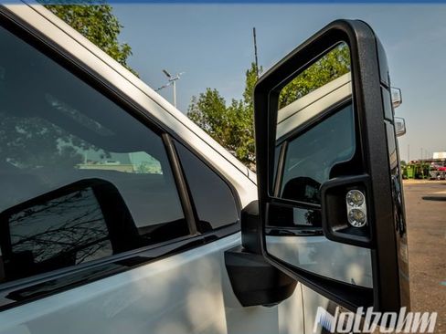 Used 2026 GMC Sierra 3500 AT4 AWD/4WD image 12