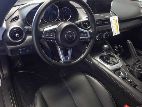New 2026 MAZDA MX-5 Miata Grand Touring RWD image 10