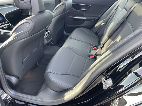 New 2026 Mercedes-Benz C 300 C 300 4MATIC Sedan image 36