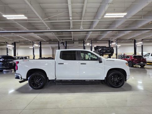 Used 2023 Chevrolet Silverado 1500 Custom w/ Rally Edition image 8