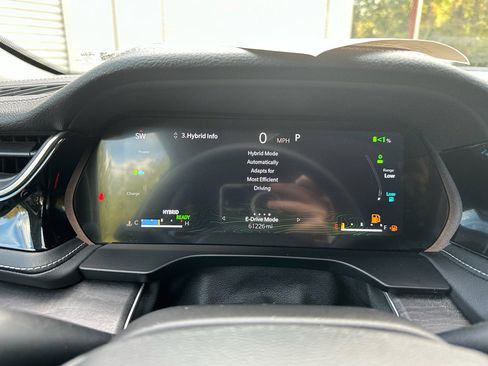 Used 2024 Jeep Grand Cherokee Limited 4xe image 17