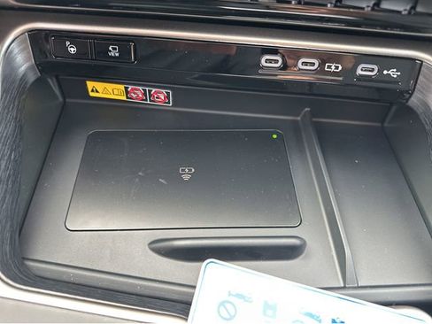New 2026 Lexus TX 550h AWD Plug-In Hybrid image 32