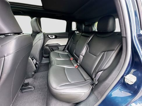 New 2026 Jeep Compass Limited w/ Sun, Sound & Navigation Group AWD/4WD image 27