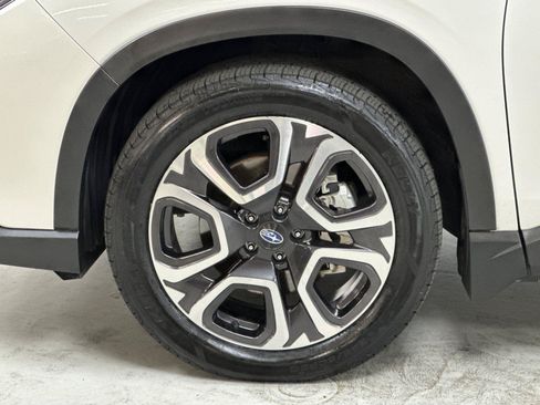 Used 2023 Subaru Ascent Touring AWD/4WD image 26