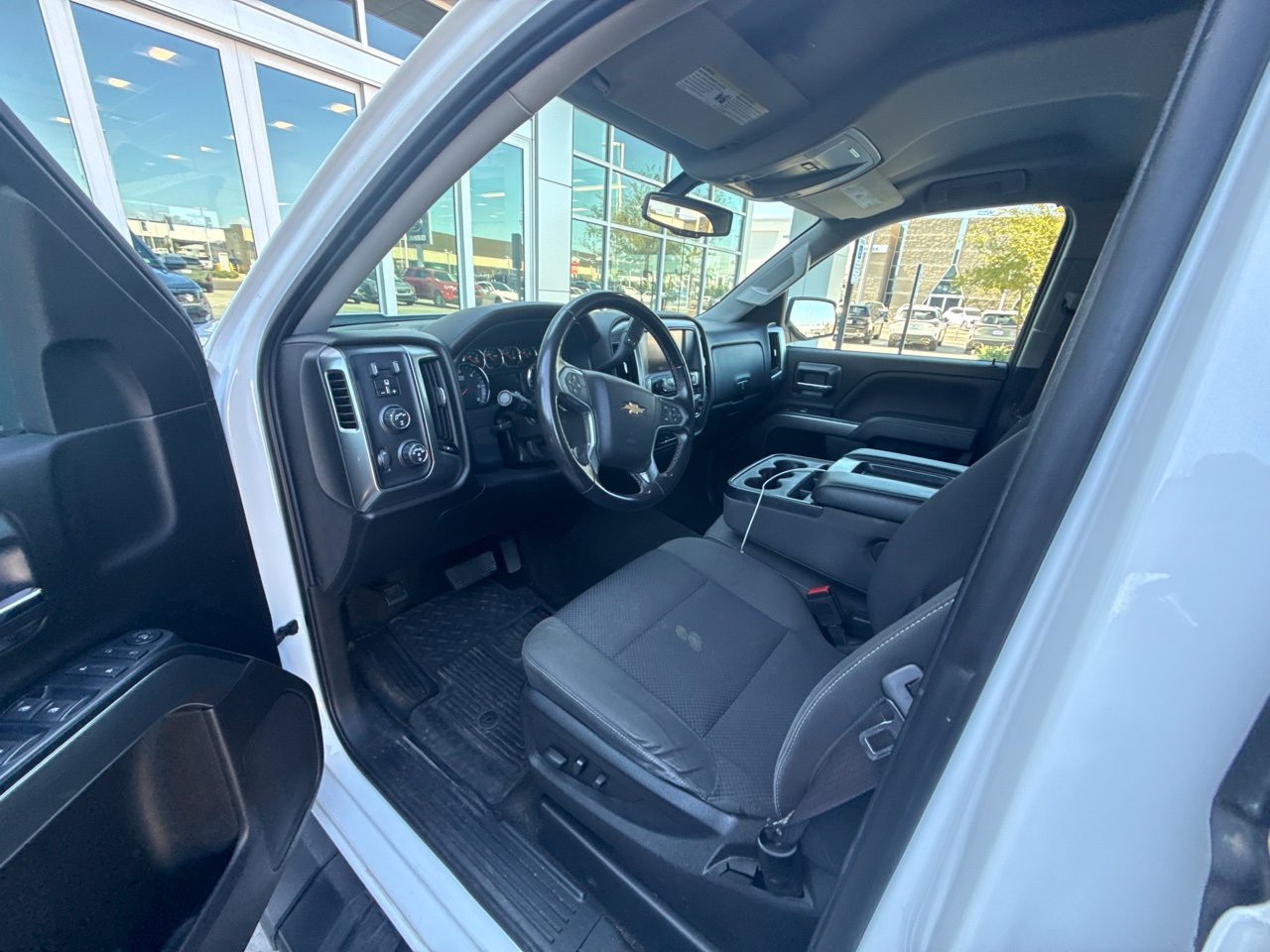 Used 2017 Chevrolet Silverado 1500 LT w/ All Star Edition AWD/4WD image 5