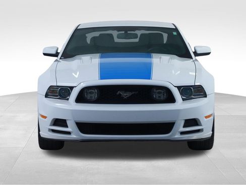 Used 2014 Ford Mustang GT Premium RWD image 7
