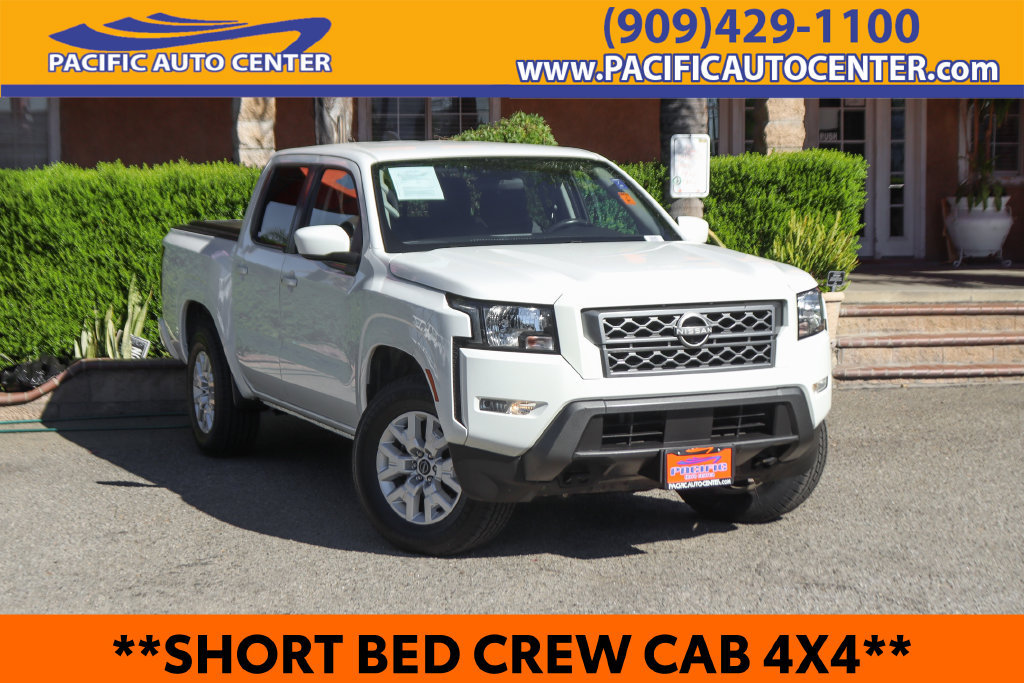 Used 2022 Nissan Frontier SV AWD/4WD image 1