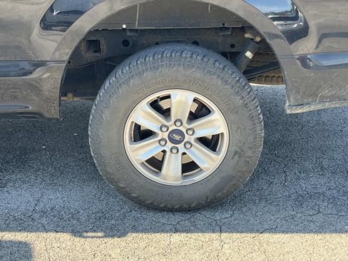 Used 2017 Ford F150 XL w/ Equipment Group 101A Mid AWD/4WD image 15