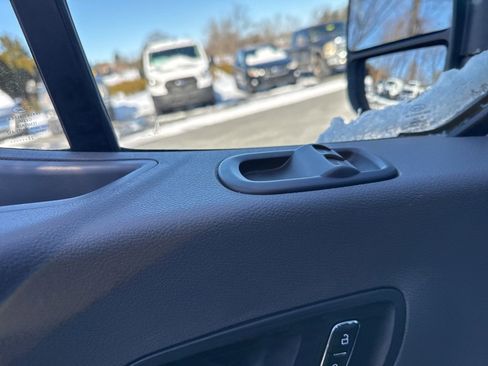 Used 2023 Ford Transit 250 Low Roof AWD w/ Exterior Upgrade Package image 14