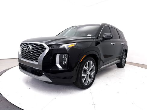 Used 2022 Hyundai Palisade Limited FWD image 17