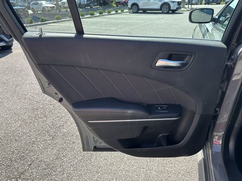 Used 2019 Dodge Charger Scat Pack RWD image 21