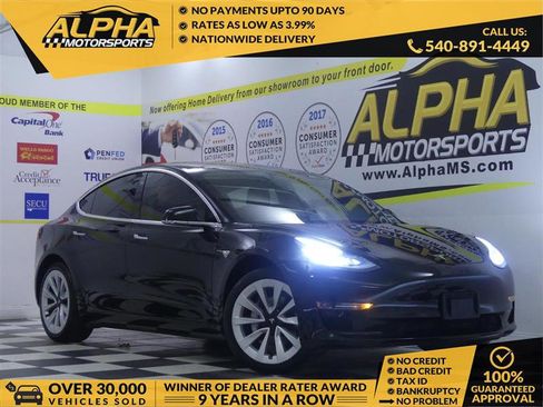 Used 2020 Tesla Model 3 Standard Range Plus RWD image 1