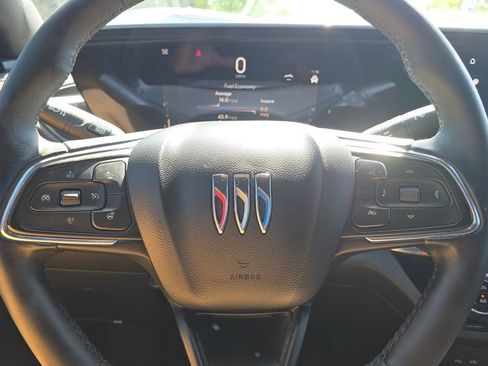 Used 2024 Buick Envista Sport Touring w/ Convenience I Package FWD image 60
