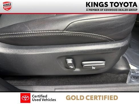 Used 2022 Toyota 4Runner Limited AWD/4WD image 14