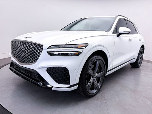 Used 2023 Genesis GV70 2.5T w/ Sport Prestige Package AWD/4WD image 15