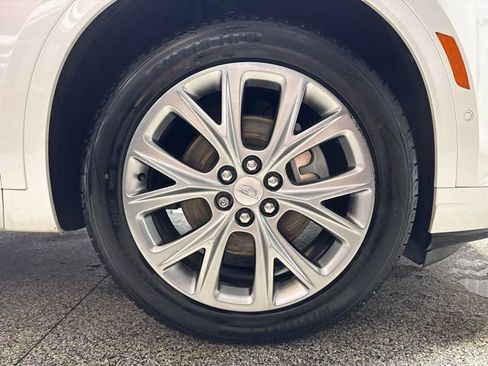 Used 2020 Cadillac XT6 Sport w/ Platinum Package image 31