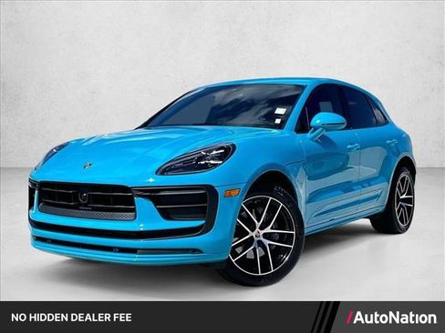 Used 2023 Porsche Macan AWD/4WD image 1