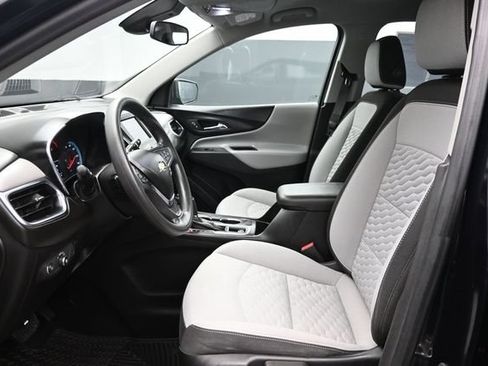 Used 2020 Chevrolet Equinox LS FWD image 6