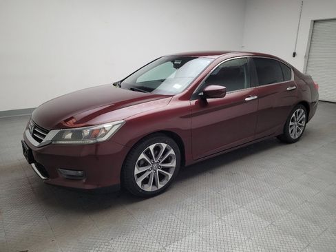 Used 2015 Honda Accord Sport image 2